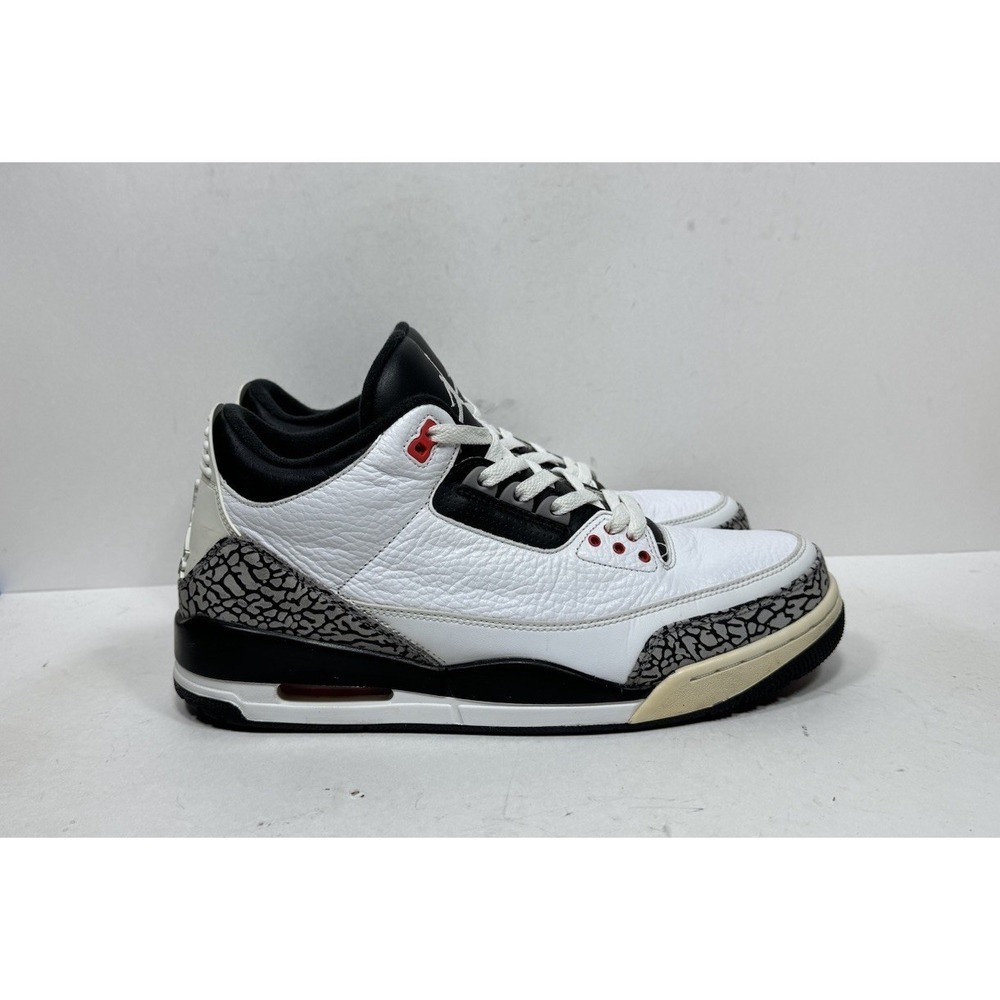 Nike Air Jordan 3 Retro Infrared 136064-123 Size 12 White Black Red Cement Bred